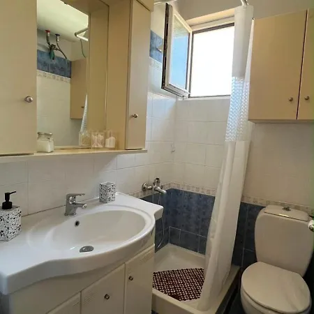 Velora House Apartment